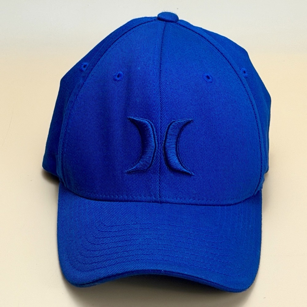 Hurley bright blue flex fit baseball cap size S – M Skater